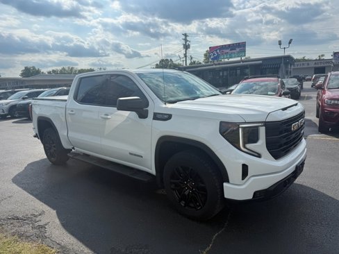 Used 2024 GMC Sierra 1500 Elevation image 2