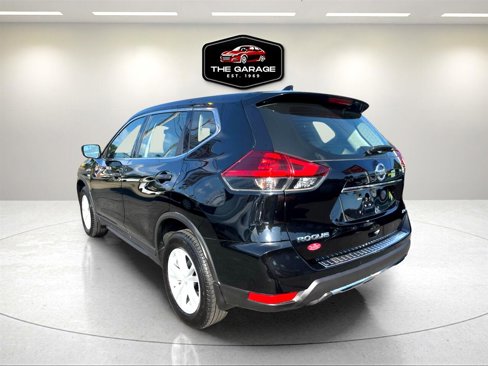 Used 2020 Nissan Rogue S image 4