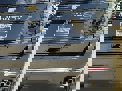 New 2026 Chevrolet Suburban High Country image 7