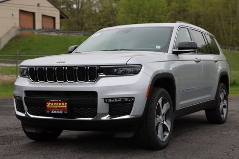 New 2025 Jeep Grand Cherokee L Limited image 7