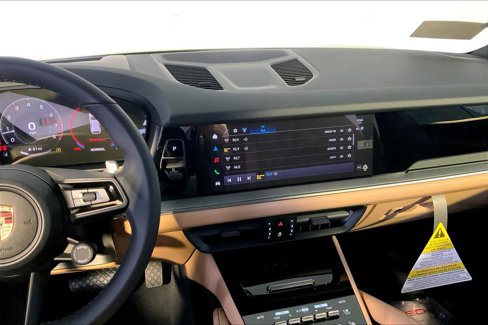 New 2026 Porsche Cayenne image 16