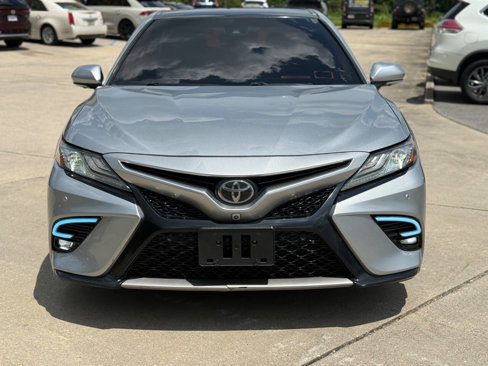 Used 2018 Toyota Camry XSE w/ Driver Assist Package image 8