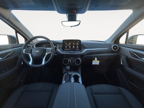 New 2025 Chevrolet Blazer LT w/ Sound & Technology Package image 13