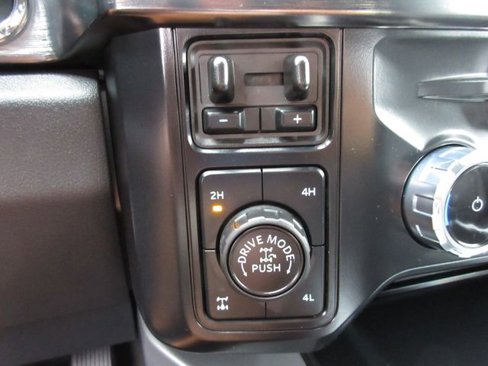 New 2025 Ford F250 Lariat image 20