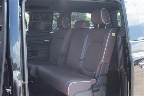 New 2025 Volkswagen ID. Buzz Pro S image 15