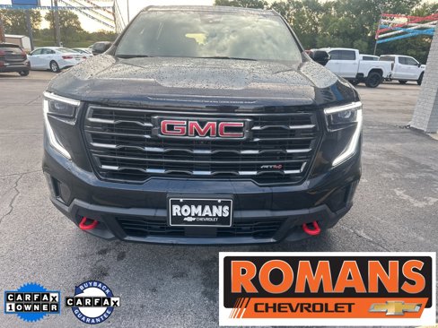 Used 2024 GMC Acadia AT4 w/ Luxury Package image 8