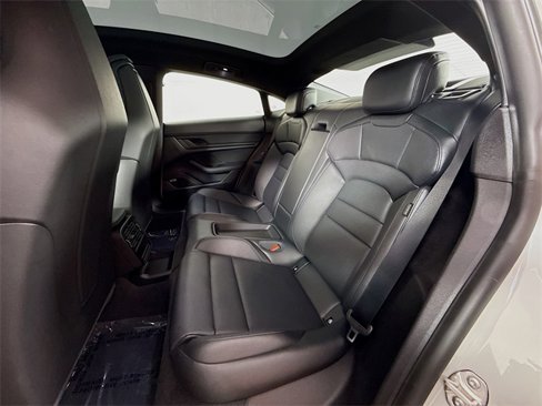 Certified 2024 Porsche Taycan image 17
