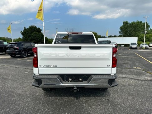 New 2026 Chevrolet Silverado 1500 LT image 17