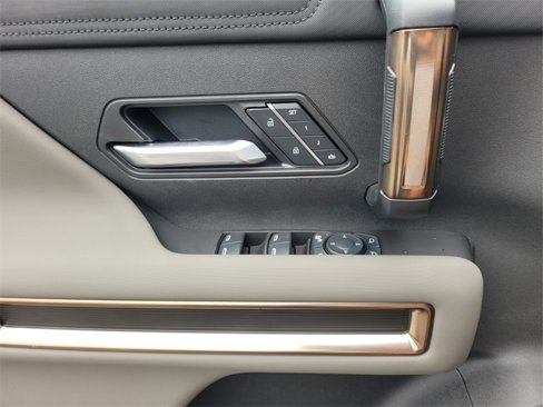 New 2025 GMC Hummer EV 2X image 22