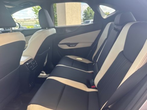 Used 2024 Lexus NX 350 AWD image 8