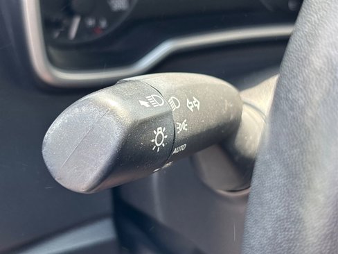 Used 2023 Toyota Corolla SE image 24