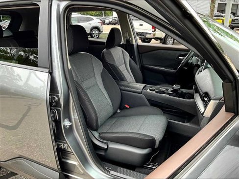 Certified 2022 Nissan Rogue SV image 11