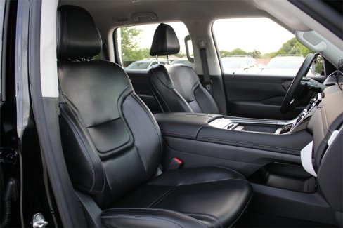 New 2026 Nissan Armada SV image 14