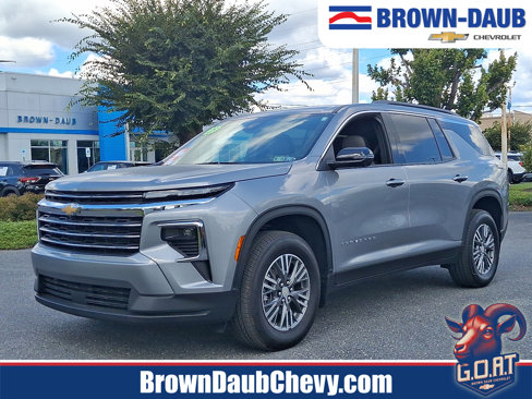 Certified 2025 Chevrolet Traverse LT w/ Driver Confidence Package image 1