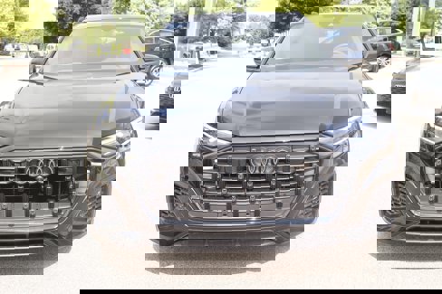 New 2025 Audi Q8 Premium Plus image 11