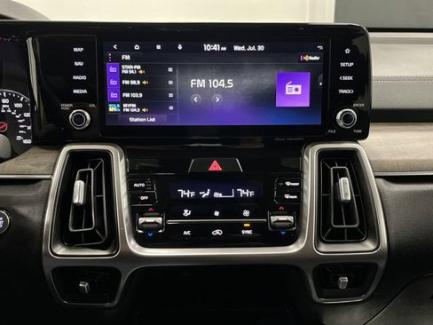Used 2022 Kia Sorento X-Line EX image 9