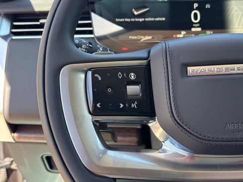 New 2025 Land Rover Range Rover SE image 27