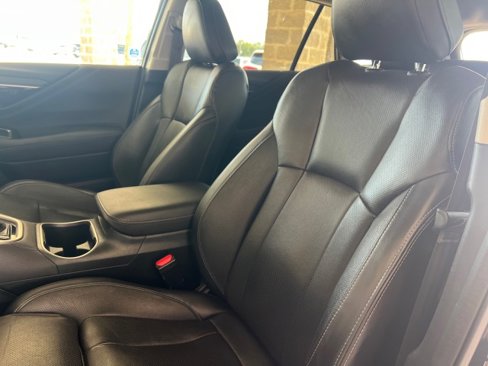 Used 2023 Subaru Outback Touring image 16
