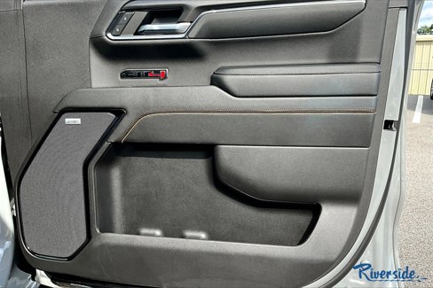 Used 2024 GMC Sierra 1500 AT4 w/ Technology Package image 27