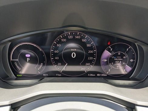 New 2025 MAZDA CX-70 Plug-In Hybrid w/ Premium Plus image 35