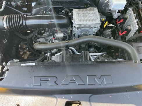 Used 2021 RAM 1500 Big Horn image 13