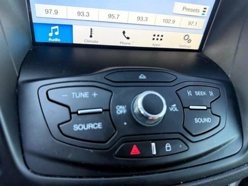 Used 2016 Ford Escape SE w/ Equipment Group 201A image 17