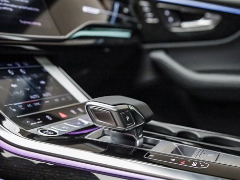 New 2025 Audi Q8 Prestige image 26