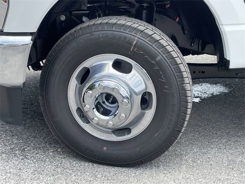 New 2025 Ford F350 Lariat image 37