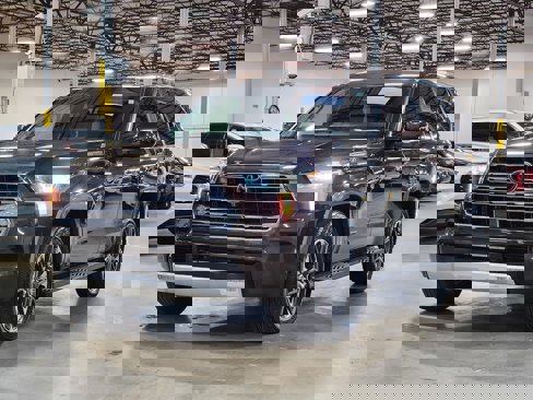 Used 2024 Toyota Sequoia Limited image 5