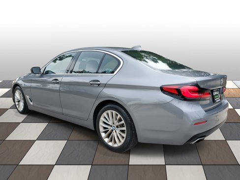 Used 2023 BMW 530i image 6
