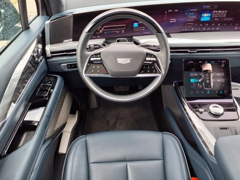 Used 2025 Cadillac Escalade IQ Sport 2 image 14