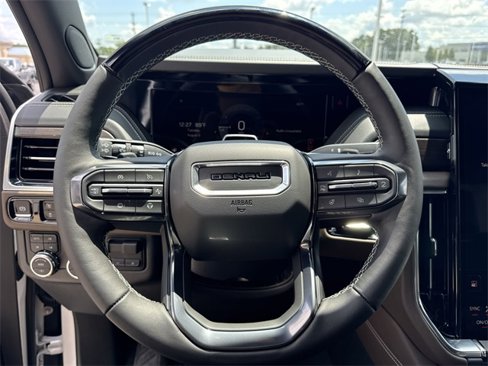 New 2025 GMC Yukon XL Denali Ultimate image 18