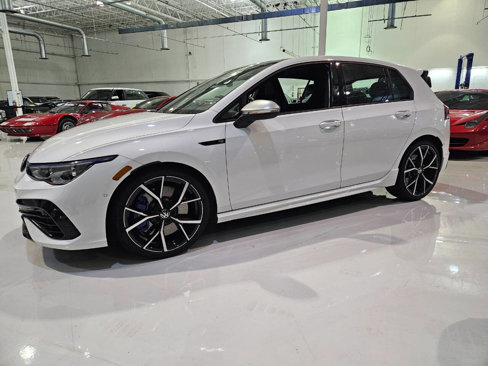 Used 2022 Volkswagen Golf R image 19
