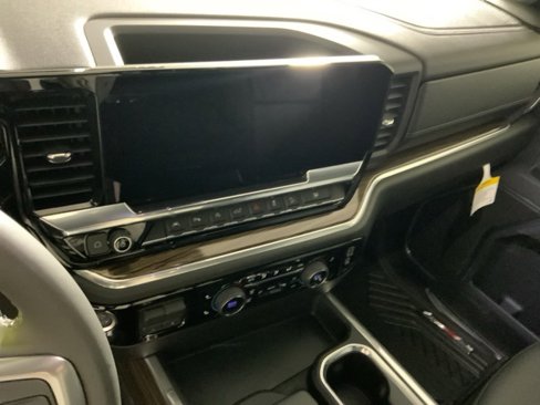 New 2025 Chevrolet Silverado 1500 LT image 21