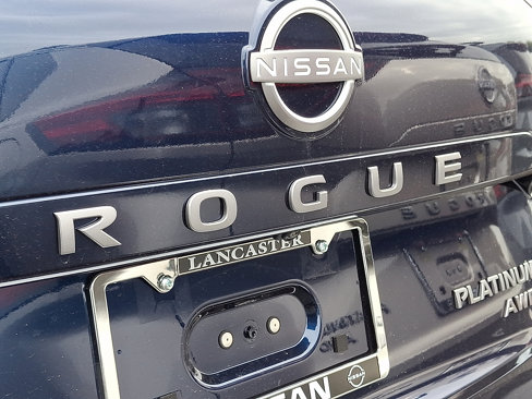 New 2026 Nissan Rogue Platinum image 5