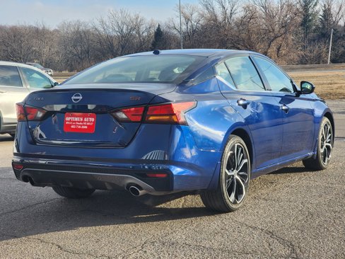 Used 2023 Nissan Altima 2.5 SR image 7