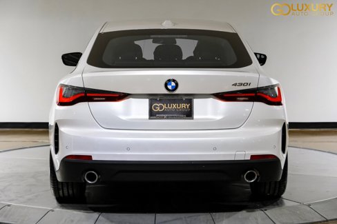 Used 2025 BMW 430i w/ Premium Package image 11