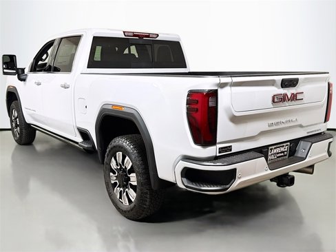 New 2026 GMC Sierra 2500 Denali w/ Denali Reserve Package image 3