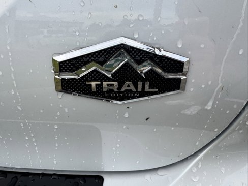 New 2025 Mitsubishi Outlander AWD image 37