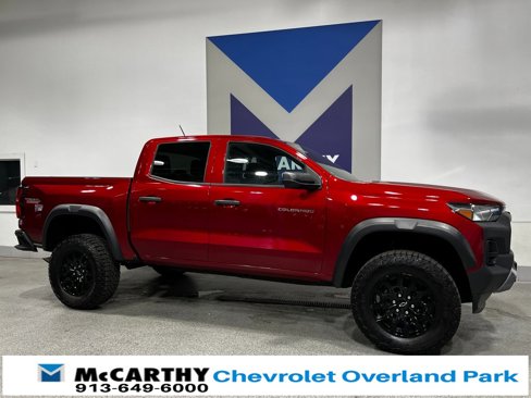 Used 2023 Chevrolet Colorado Trail Boss image 5