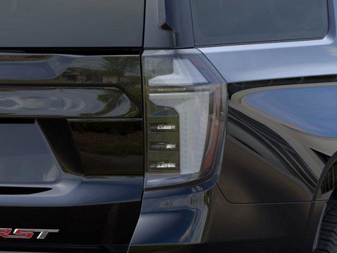 New 2026 Chevrolet Suburban RST image 11