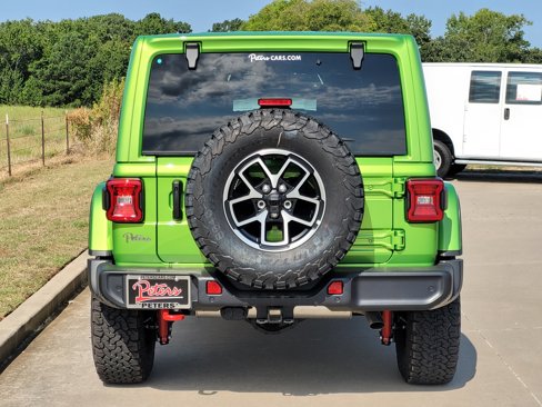 New 2025 Jeep Wrangler Unlimited Rubicon w/ Technology Group image 4
