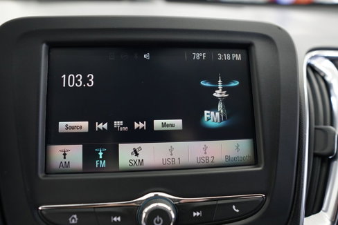 Used 2016 Chevrolet Malibu LT image 27