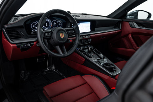 Certified 2025 Porsche 911 Carrera image 14