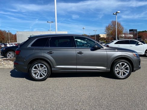 New 2025 Audi Q7 2.0T Premium image 2