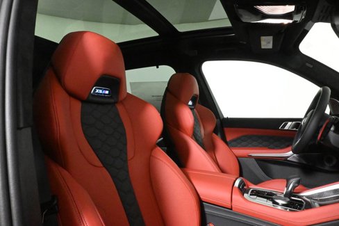 Used 2026 BMW X5 M Competition w/ Executive Package image 36