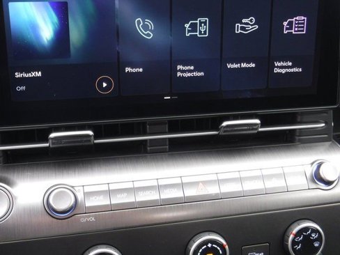 New 2025 Hyundai Kona SE image 8
