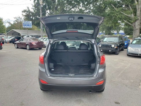 Used 2015 Hyundai Tucson SE image 15
