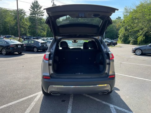 Used 2019 Jeep Cherokee Limited image 44