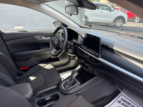 Used 2019 Kia Forte LXS image 21